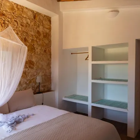 Casas Na Vinha - Monte Da Casteleja, Wine Estate - Eco